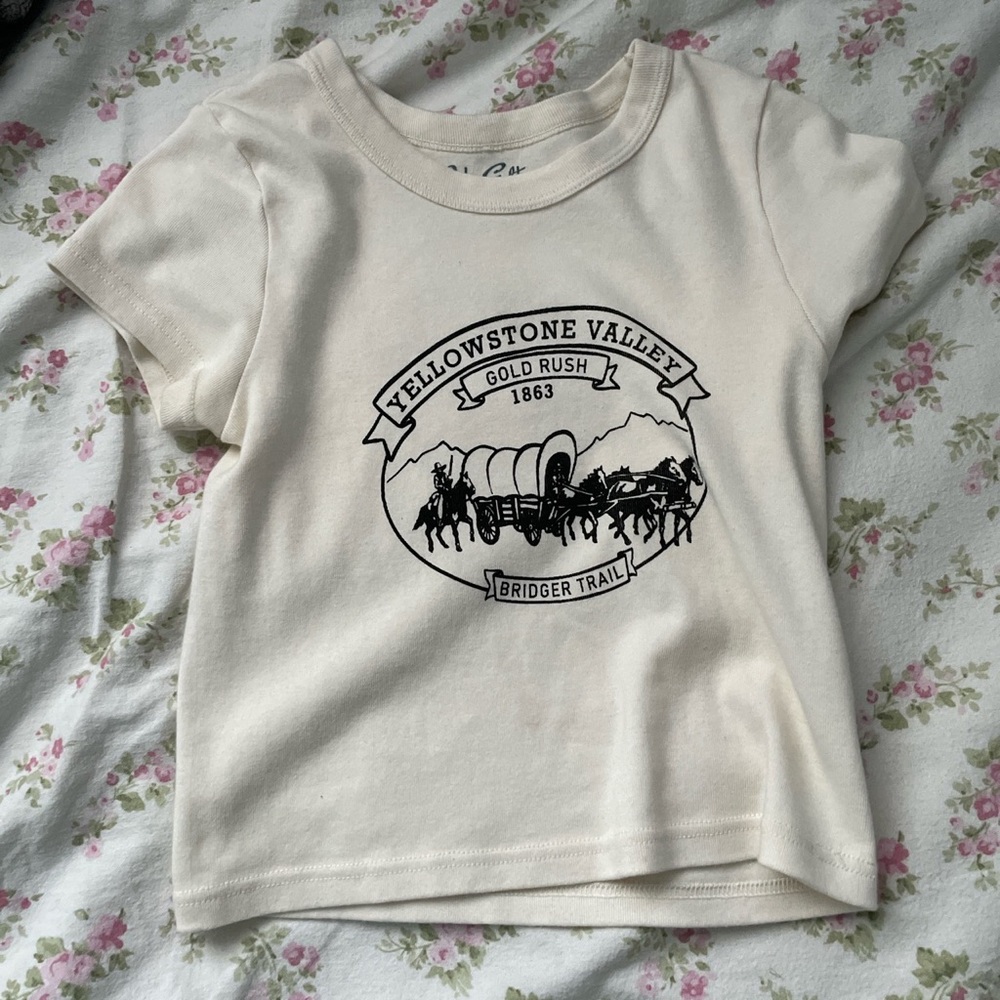 brandy melville yellowstone top